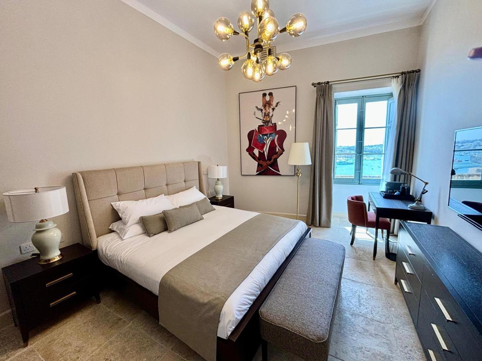 Battery House Hotel Валета Екстериор снимка