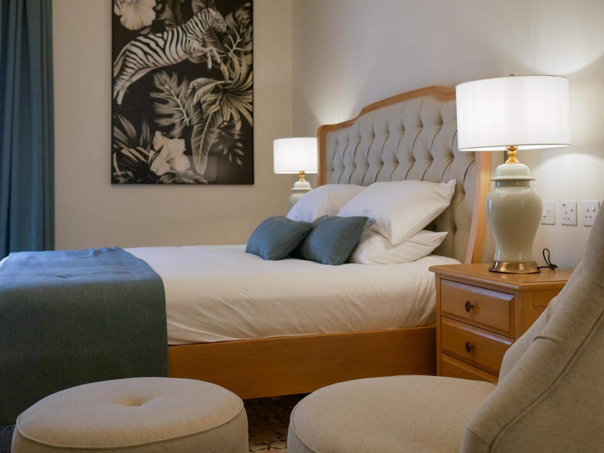 Battery House Hotel Валета Стая снимка