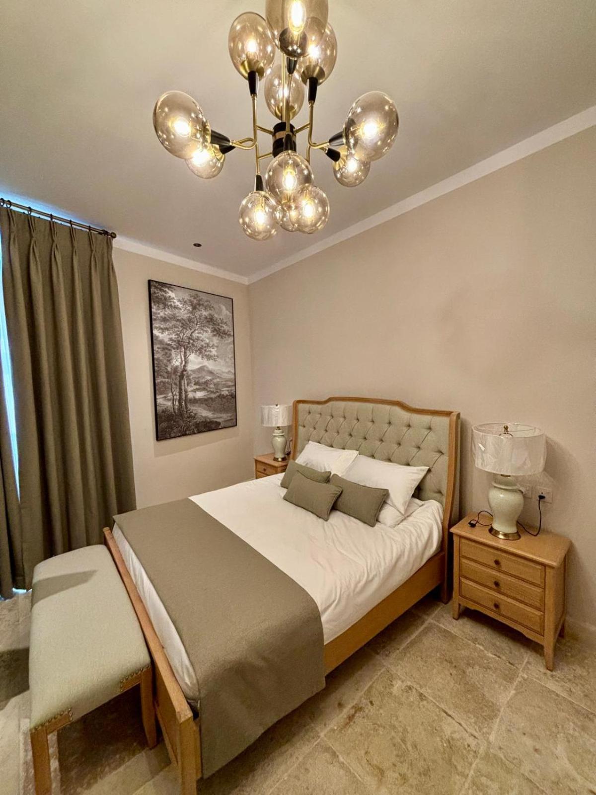 Battery House Hotel Валета Стая снимка